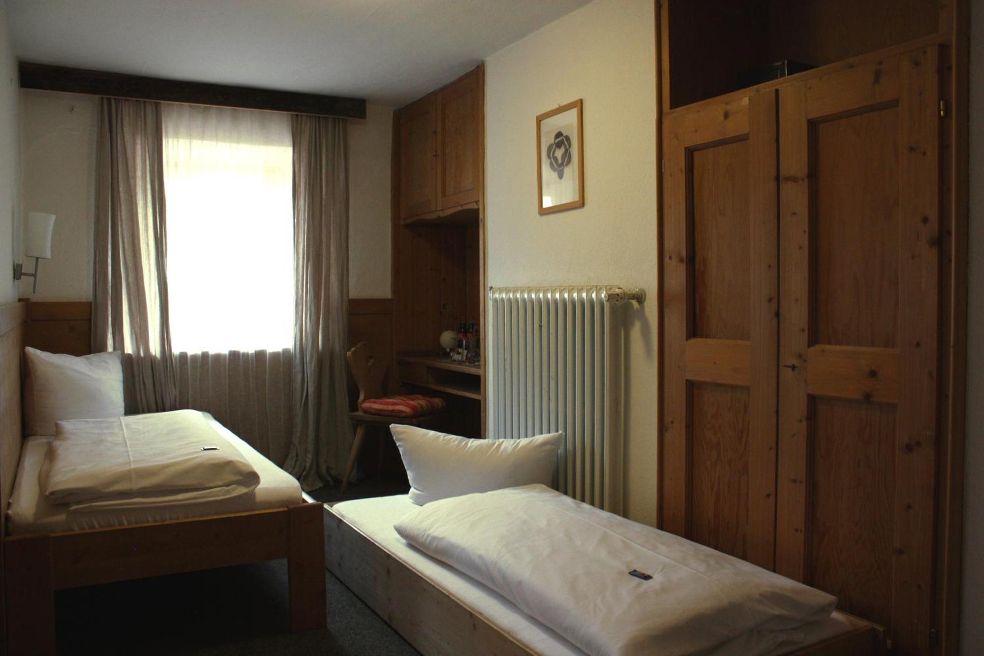 Das Posch Hotel Oberammergau Phòng bức ảnh