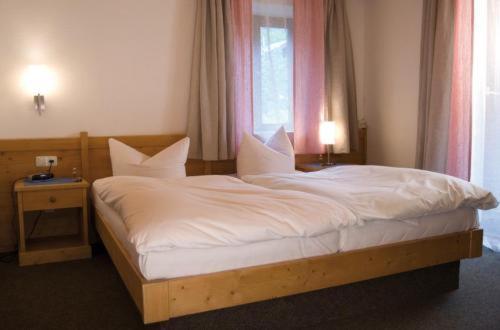 Das Posch Hotel Oberammergau Phòng bức ảnh